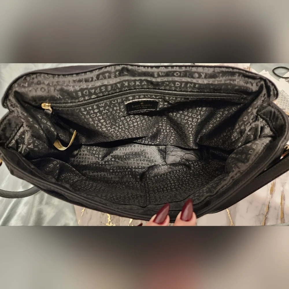 🌷👜Kate Spade Black Nylon Messenger Crossbody Shoulder Bag🌷 - Picture 5 of 11